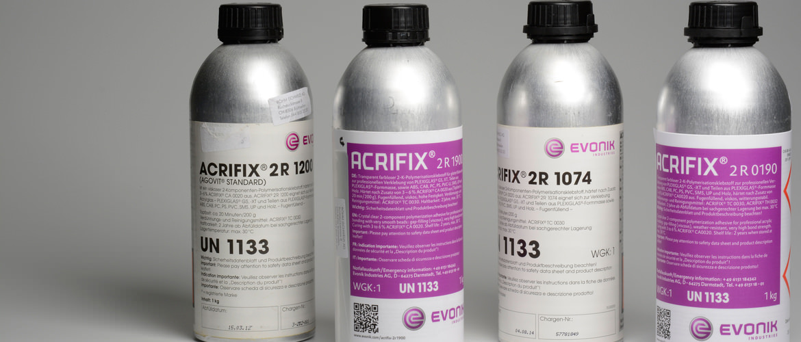 ACRIFIX®117 solventbased adhesive